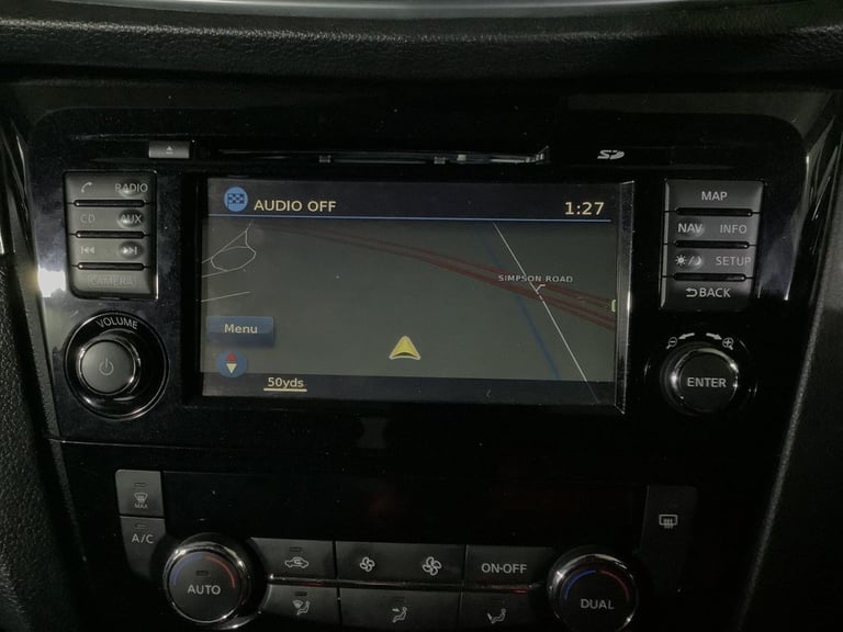 2018 Nissan Qashqai 1.5 dCi N-Connecta SUV 5dr Diesel Manual Euro 6 (s/s) (110 ps) HATCHBACK Dies...