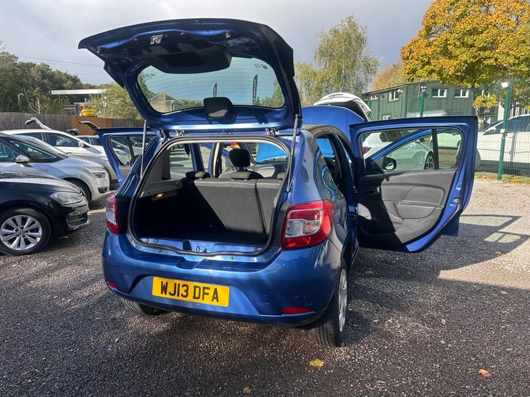 2013 Dacia Sandero 0.9 TCe Laureate Euro 5 5dr HATCHBACK Petrol Manual