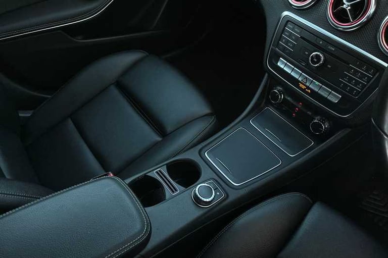 2018 Mercedes-Benz A-Class 1.6 A160 SE (Executive) Hatchback 5dr Petrol 7G-DCT Euro 6 (s/s) (102 ...