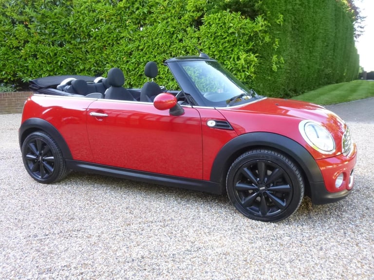 MINI COOPER 1.6 CONVERTIBLE 6 SPEED, 2014 2 OWNERS, 64000 Mls, FULL HISTORY