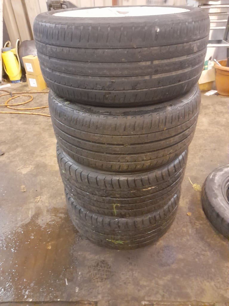 Mercedes c220 allows 18 in