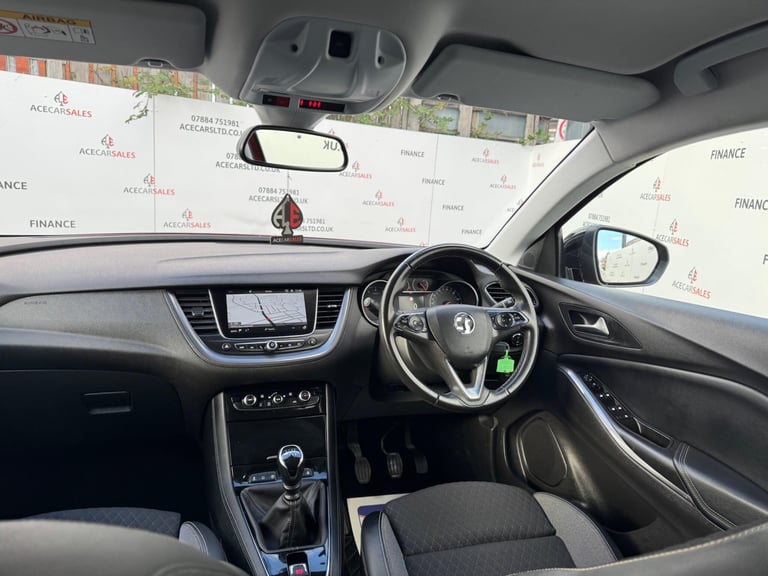 2020 Vauxhall Grandland X 1.2 Turbo SRi Nav 5dr HATCHBACK PETROL Manual