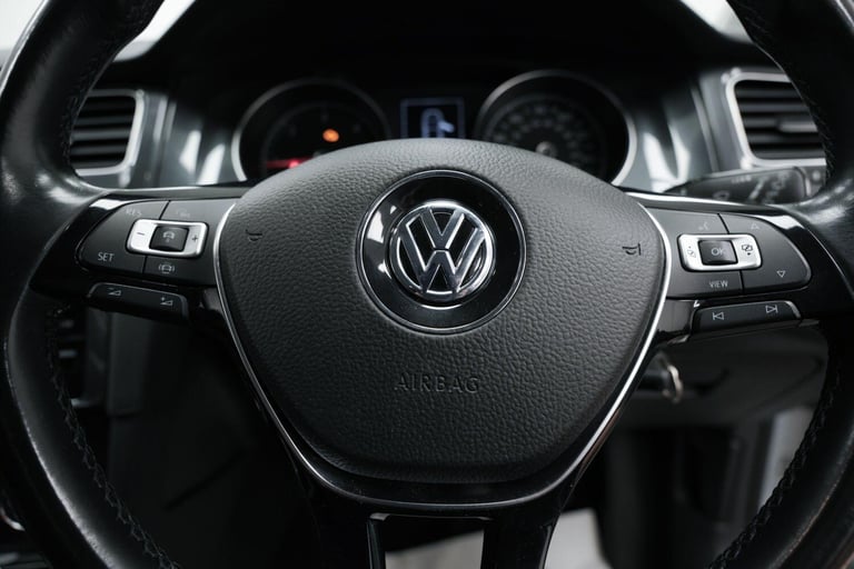 2018 Volkswagen Golf 1.6 TDI SE [Nav] 5dr HATCHBACK DIESEL Manual