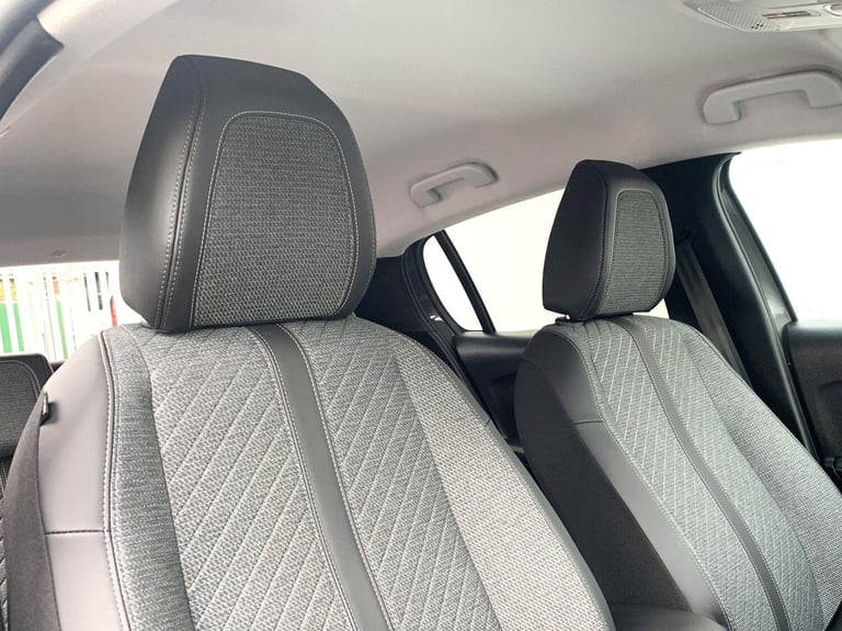 2024 Peugeot E-208 50kWh E-Style Auto 5dr (7.4kW Charger) HATCHBACK Electric Automatic