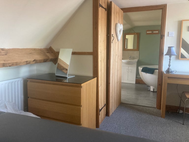 Short term rental 1 bed 2 bathrooms ( 1 month min 6 max)