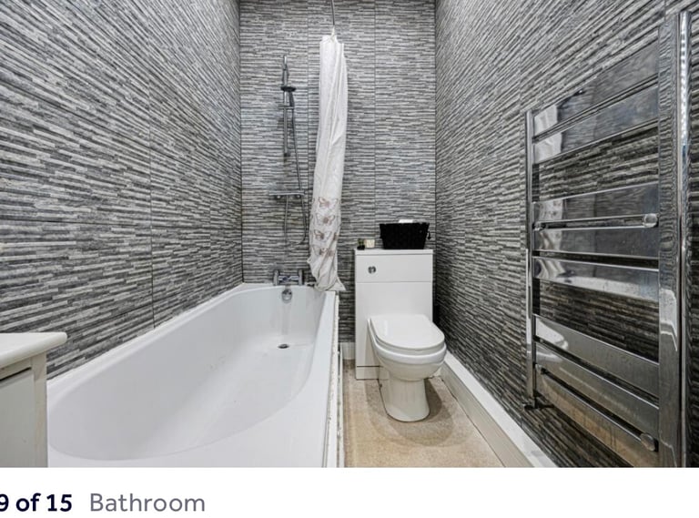 3 Bedroom Mid-Terrace for rent, Bury BL8- £1,200 pm