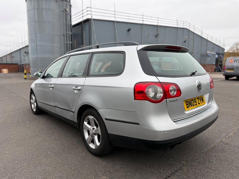 Volkswagen, PASSAT, Estate, 2009, Semi-Auto, 1968 (cc), 5 doors