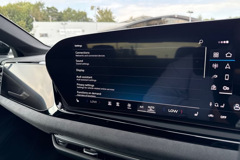 2025 Audi A6 Saloon 2.0 e-hybrid 25.9kWh Launch Edition S Tronic quattro Euro 6 (s/s) 4dr Saloon ...