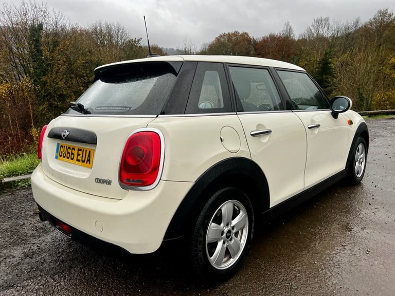 2016/66 MINI COOPER 5DR F55 1.5 HATCH WHITE FSH TURBO F56 5 DOOR £20 CHEAP TAX