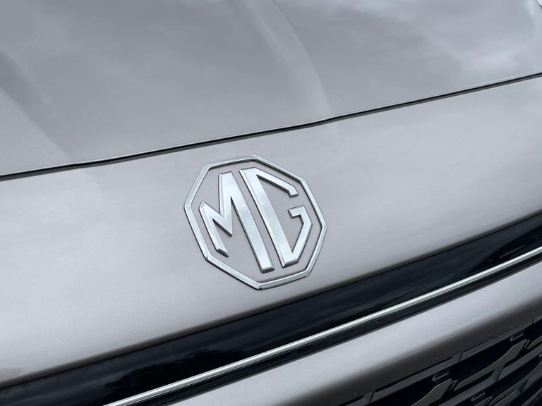 2024 MG MG HS 1.5 T-GDI Trophy Euro 6 (s/s) 5dr ESTATE Petrol Manual