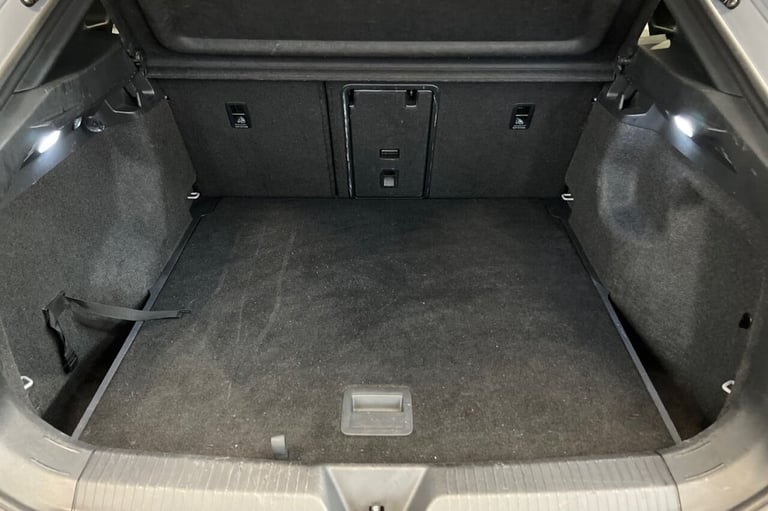 2022 72 VOLKSWAGEN ID5 PRO PERFORMANCE 77KWH TECH SUV 5DR ELECTRIC AUTO (204 PS)