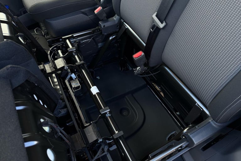 2025 Volkswagen Transporter 160kW 65kWh Commerce Pro Van Auto Van Automatic