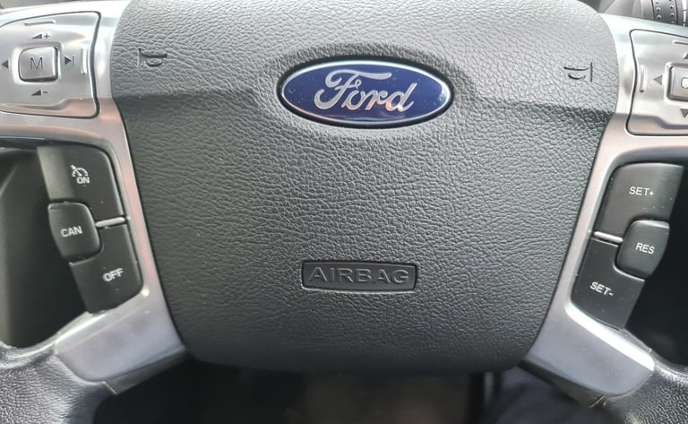 2008 Ford Mondeo 2.0 TDCi Ghia 5dr HATCHBACK Diesel Manual - Image 5