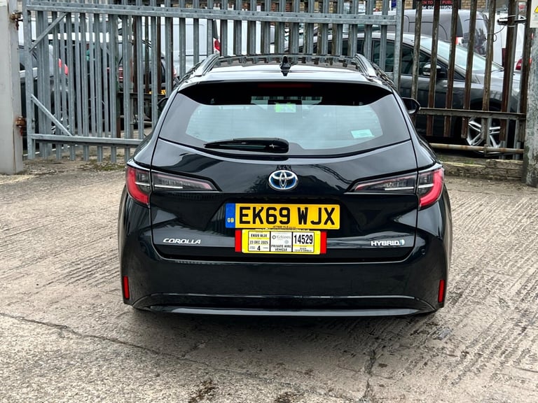 2019 Toyota Corolla 1.8 VVT-h Icon Tech Touring Sports CVT Euro 6 (s/s) 5dr ESTATE Petrol/Electri...