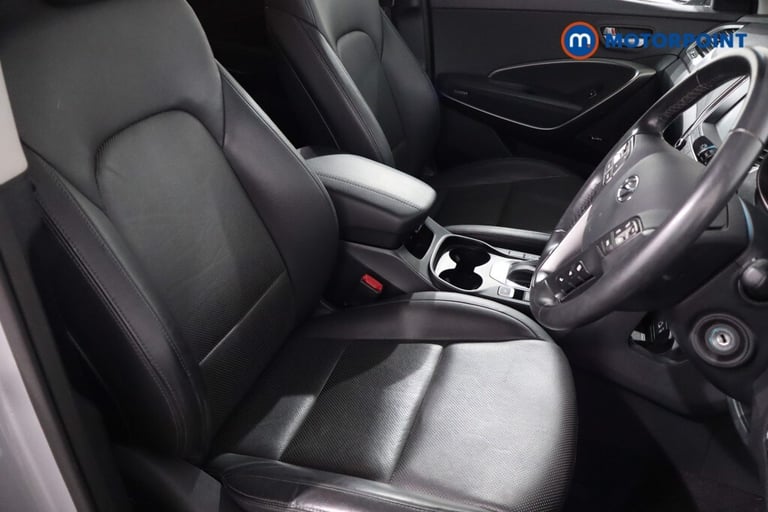 2016 Hyundai Santa Fe 2.2 CRDi Blue Drive Premium 5dr Auto [7 Seats] SUV Diesel Automatic