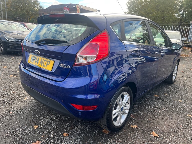 2015 Ford Fiesta 1.6 Zetec 5dr Powershift HATCHBACK Petrol Automatic