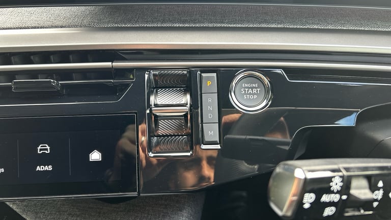 2025 Peugeot 5008 1.2 Hybrid 136 GT 5dr e-DSC6 Petrol Estate Estate Petrol Automatic