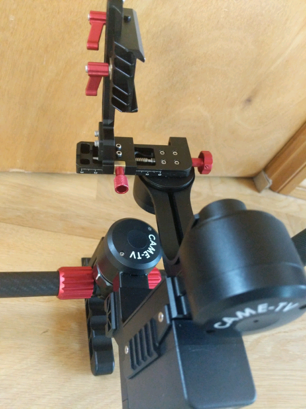 Camera gimbal stabilizer for DSLR and mirrorless camera