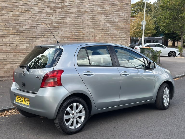 2008 Toyota Yaris 1.0 VVT-i TR 5dr HATCHBACK Petrol Manual