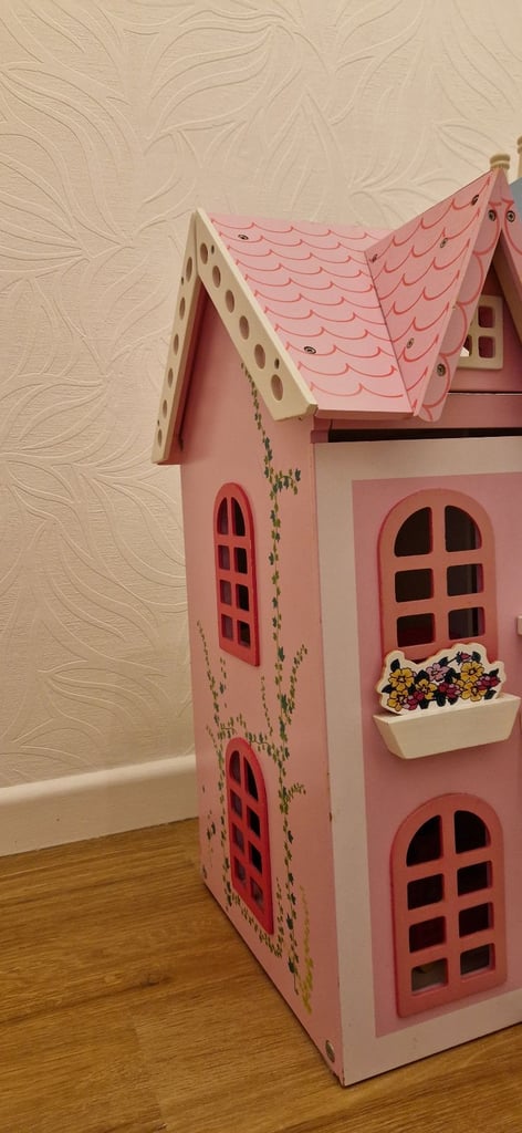 Lovely Wooden Dolls House with Furniture and Accessories