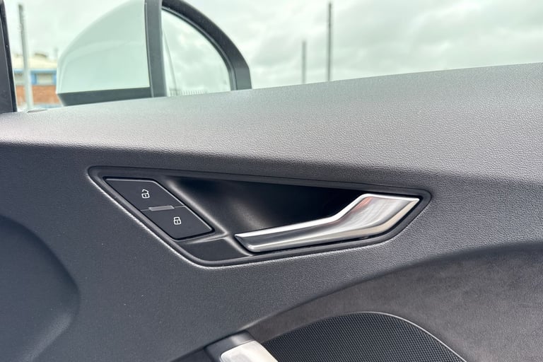 2019 Audi TT 40 TFSI S Line 2dr S Tronic COUPE PETROL Automatic