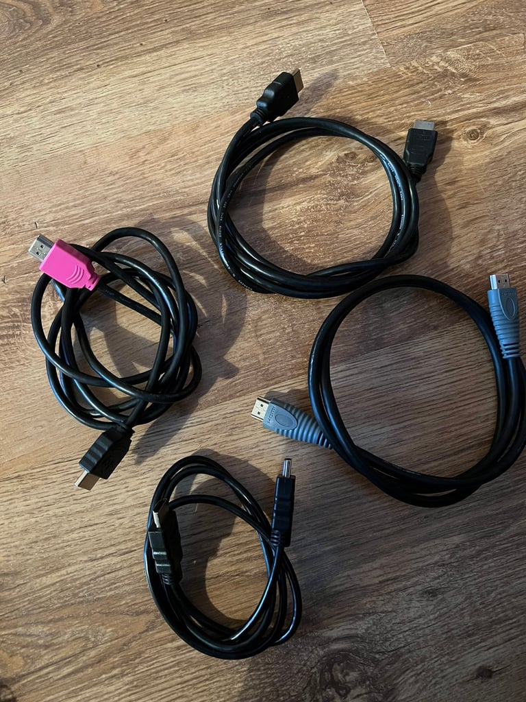 HDMI to HDMI cables, £3 each