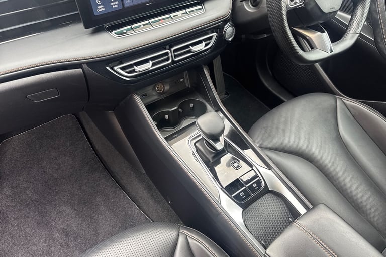 2024 MG MG HS 1.5 T-GDI Trophy 5dr DCT Hatchback Petrol Automatic