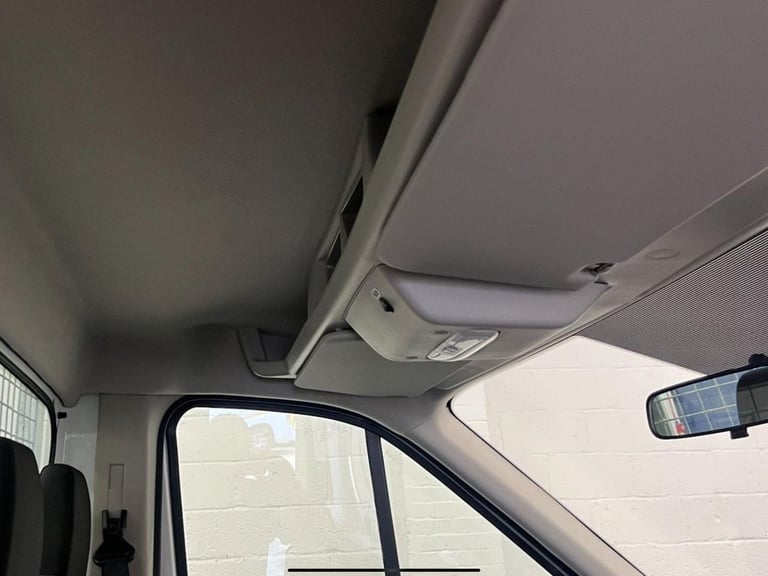 2022 Ford Transit 2.0 350 EcoBlue HD Leader DROPSIDE Cab 2dr Diesel Manual RWD L4 Euro 6 (s/s DRO...