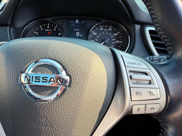 2015 Nissan Qashqai 1.2 DIG-T n-tec+ XTRON 2WD Euro 6 (s/s) 5dr HATCHBACK Petrol Automatic