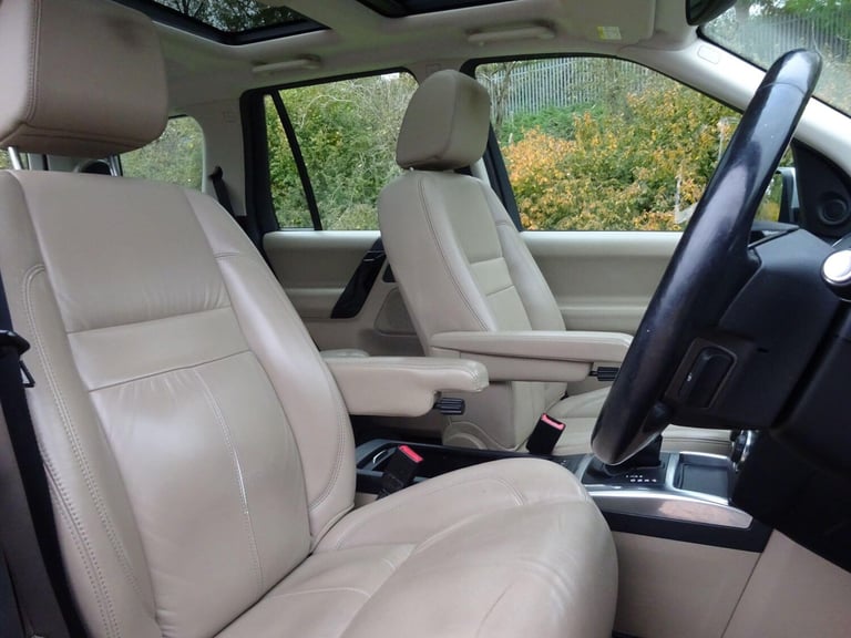 2012 Land Rover Freelander 2.2 SD4 HSE LUX 5dr Auto ESTATE DIESEL Automatic