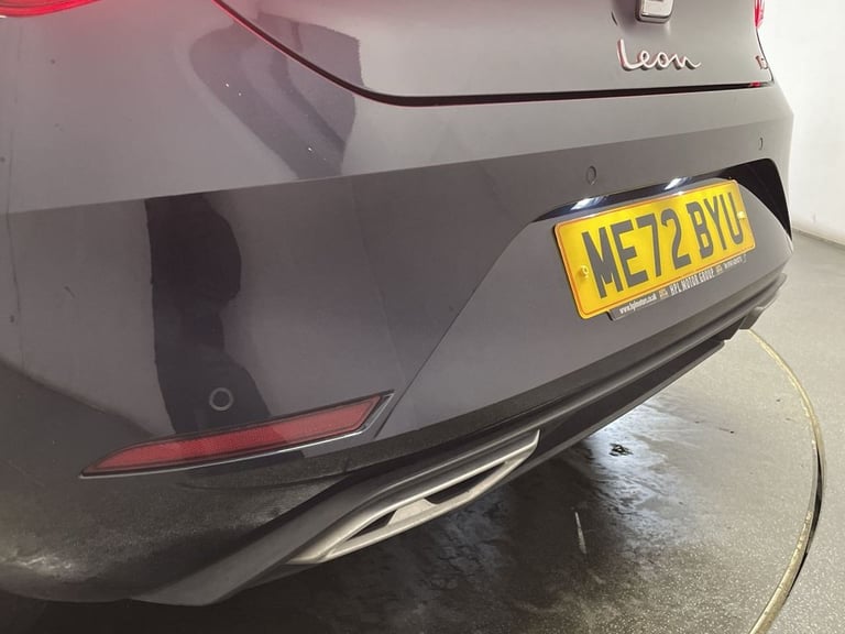 2022 72 SEAT LEON 1.5 TSI EVO FR SPORT HATCHBACK 5DR PETROL MANUAL EURO 6 (S/S) 