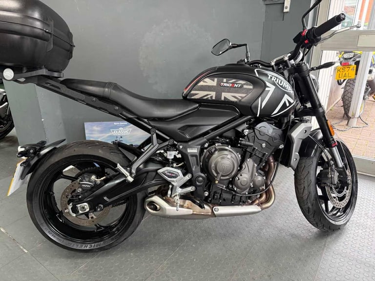 2024 Triumph TRIDENT 660