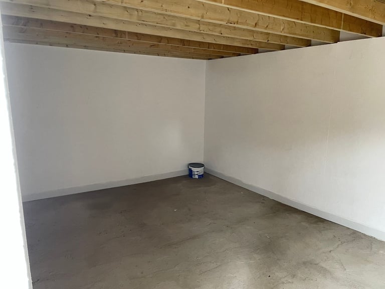 Large, Secure Garage/Storage in Twickenham 