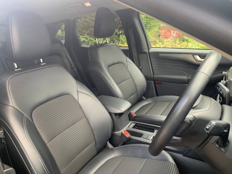 2022 Ford Kuga 1.5 ECOBOOST TITANIUM 5DR Hatchback PETROL Manual