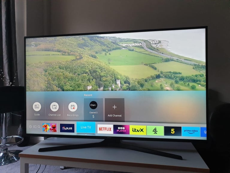 55 inches 4K UHD Samsung Smart Tv 