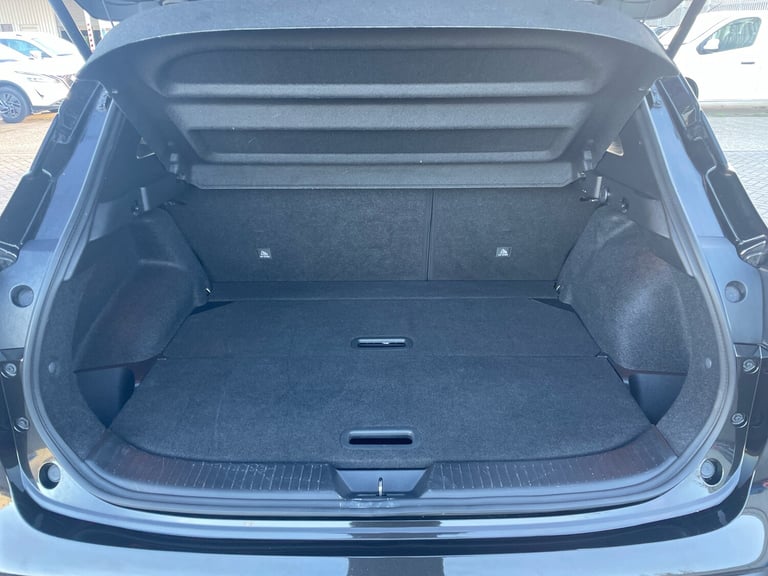 2022 Nissan Qashqai 1.3 DiG-T MH N-Connecta 5dr HATCHBACK PETROL Manual