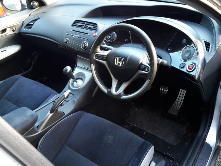 Honda Civic MK8 Breaking VTEC Engine Gearbox Bumper Bonnet Lights Wheels Mirrors FN FK FN2 Type R 