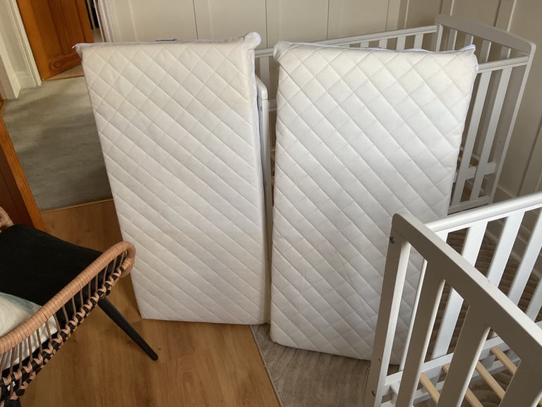 Baby cots with mattress 
