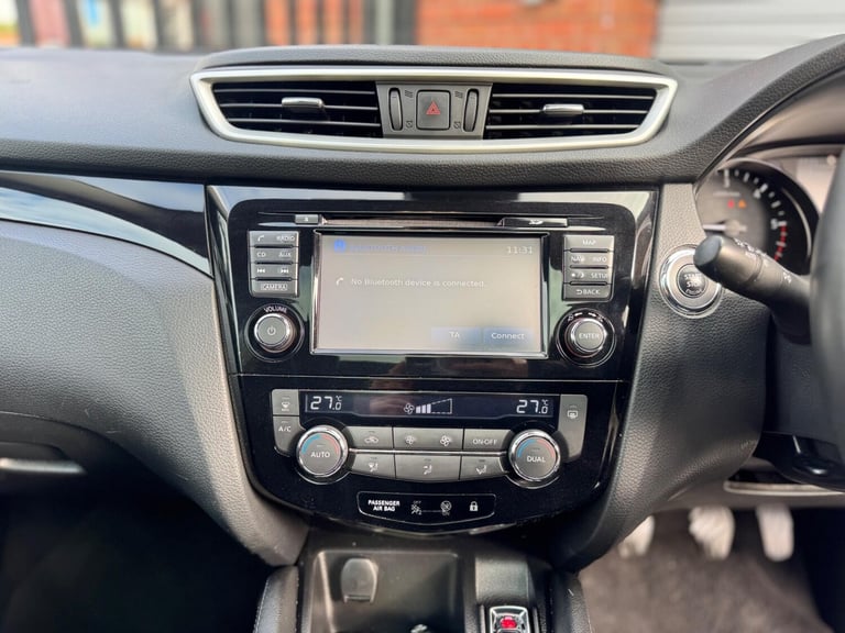 2015 Nissan Qashqai 1.5 dCi n-tec+ 2WD Euro 5 (s/s) 5dr HATCHBACK Diesel Manual