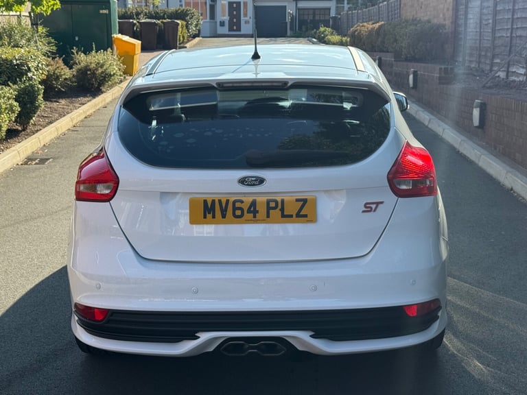 2015 FORD FOCUS 2.0 TDCi 185 ST-2 Diesel 5dr ULEZ EURO 6 CRUISE CONTROL
