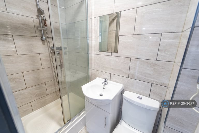 Studio flat in Pershore Road, Birmingham, B5 (#2649277)