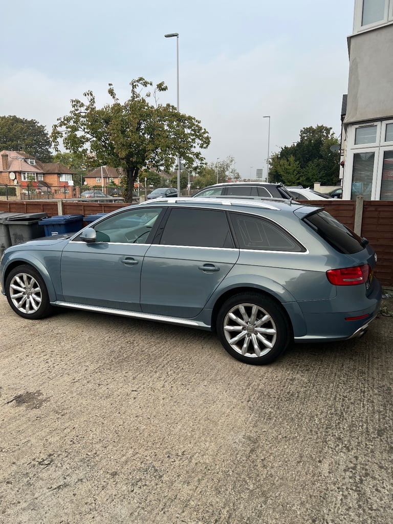 Audi, A4 ALLROAD, Estate, 2010, Semi-Auto, 1984 (cc), 5 doors