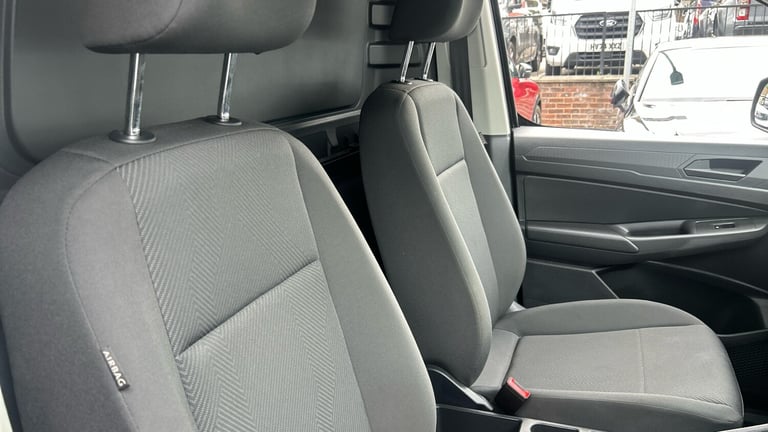 2025 Ford Transit Connect 250 L2 Petrol 1.5 EcoBoost PHEV 150 Trend Van Auto Van Hybrid Automatic