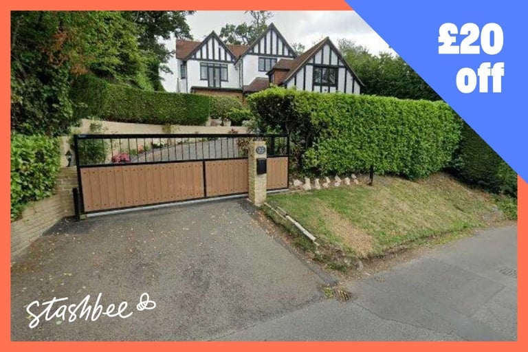 image for Garage to rent in Gerrards Cross (SL9) | Stashbee