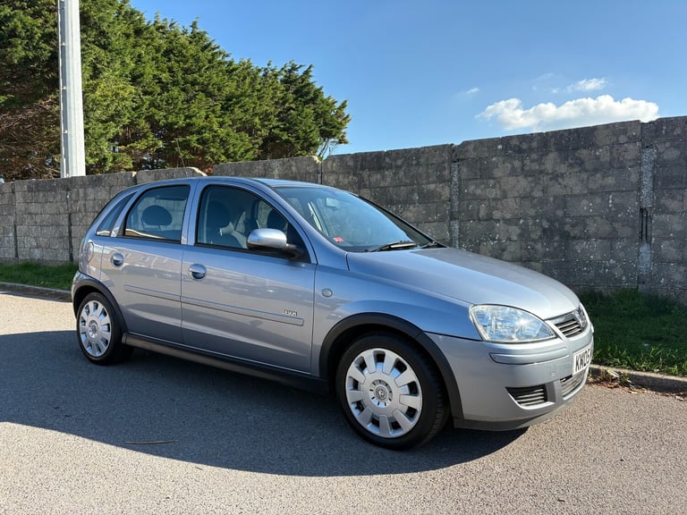 2005 Vauxhall Corsa 1.4i 16V Design 5dr 33k Miles 2005-05 HATCHBACK Petrol Manual