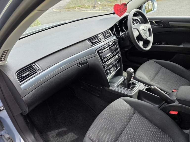 2011 Skoda Superb 1.4 S TSI 5DR Manual Hatchback Petrol Manual