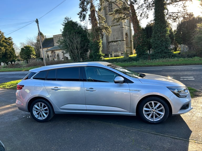 2017 Renault Megane 1.5 dCi Dynamique Nav 5dr ESTATE Diesel Manual
