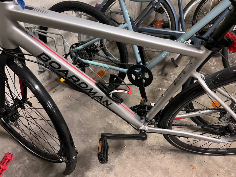 Boardman HYB 8.6 Hybird Bike (Good Condition)