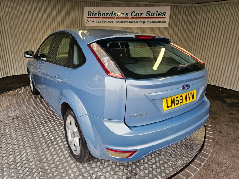 2009 Ford Focus 1.6 Zetec Hatchback 5dr Petrol Manual (161 g/km, 99 bhp) Hatchback Petrol Manual