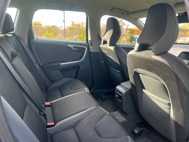 Volvo, XC60, Estate, 2013, Semi-Auto, 2400 (cc), 5 doors